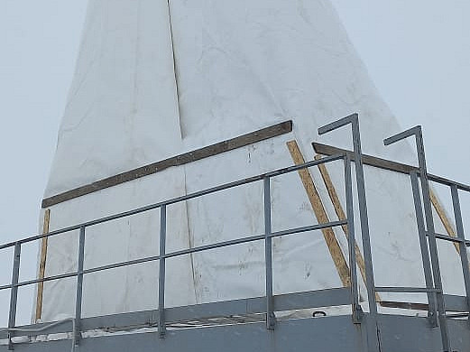 Установили тент на буровую установку RS-90